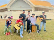 นำนักเรียนเข้าร่วมงานการแสดงดนตรีโฟร์คซอง เนื่องในวันเด็กแห่งชาติ ประจำปี 2567  ณ หอกาญจนาภิเษก มหาวิทยาลัยขอนแก่น